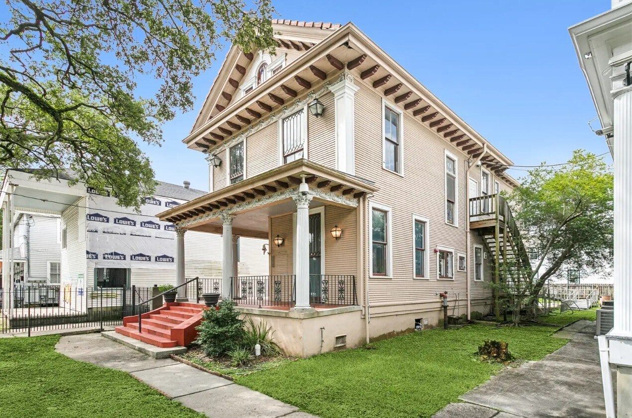 3426 Canal St, New Orleans, LA à vendre Photo du bâtiment- Image 1 de 7