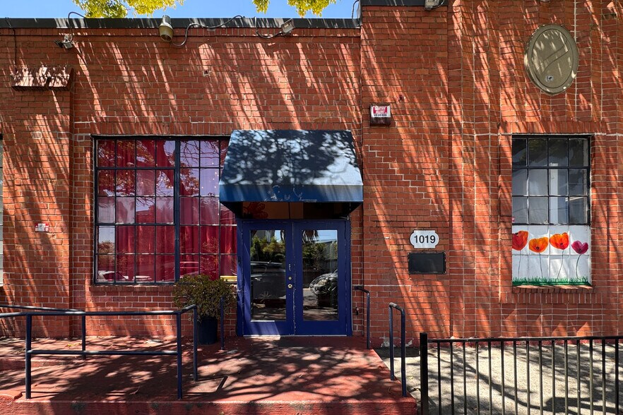 1329 9th St, Berkeley, CA à louer - Photo du bâtiment - Image 2 de 62