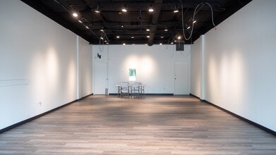 132-160 Bridge Ave, Albert Lea, MN à louer Photo du bâtiment- Image 2 de 8