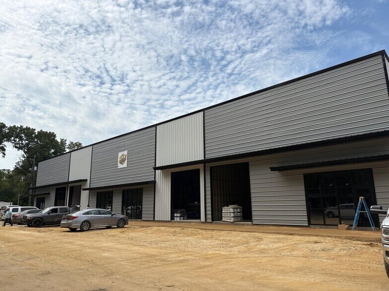 977 Royle Rd, Ladson, SC à louer - Photo du bâtiment - Image 1 de 1