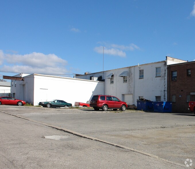 4172 Market St, Youngstown, OH à louer - Photo du bâtiment - Image 2 de 2