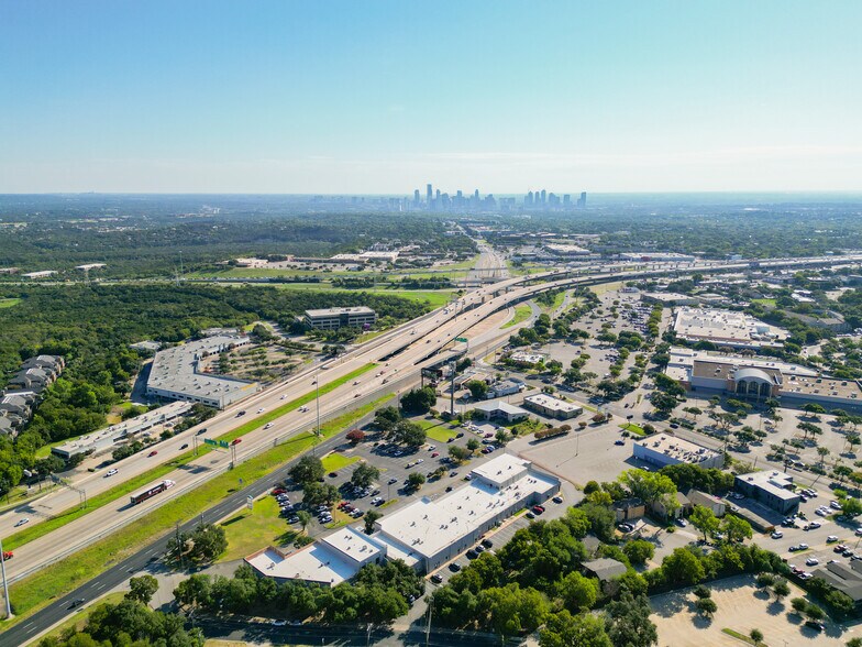 4534 Westgate Blvd, Austin, TX for lease - Building Photo - Image 2 of 26