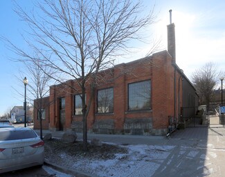 Plus de détails pour 41 Stuart St, Hamilton, ON - Flex à vendre