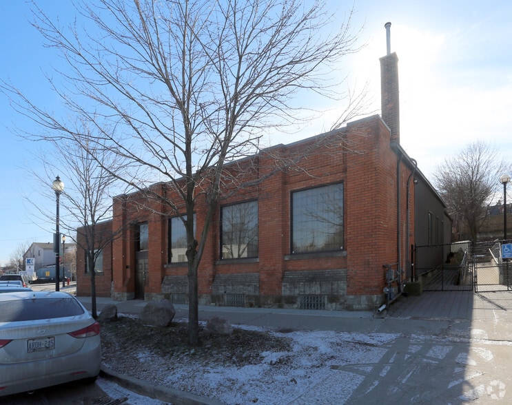 41 Stuart St, Hamilton, ON for sale - Primary Photo - Image 1 of 5