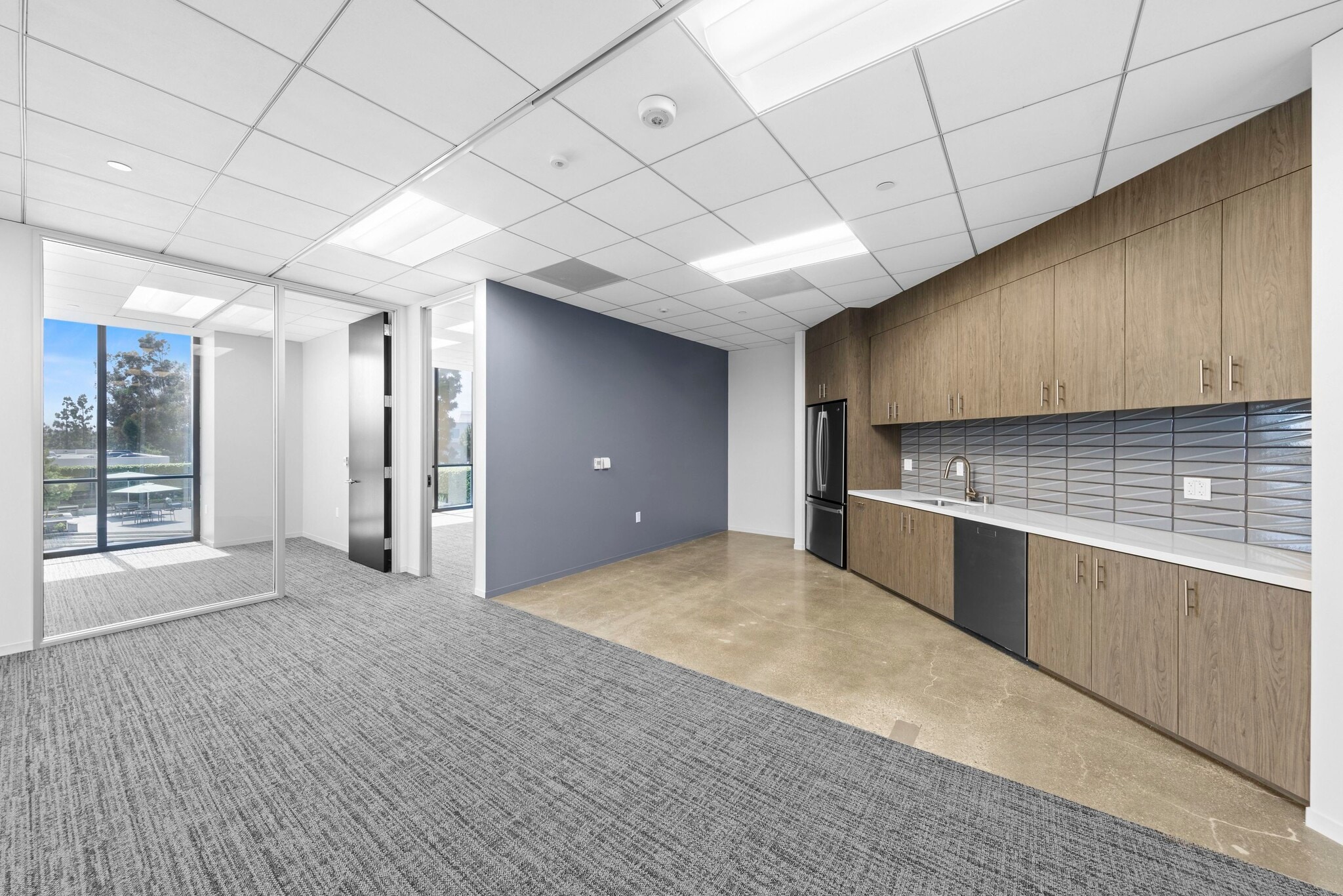 19800 MacArthur Blvd, Irvine, CA for lease Interior Photo- Image 1 of 8