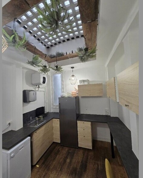 240 Rue Saint-Martin, Paris à louer - Photo du bâtiment - Image 3 de 5