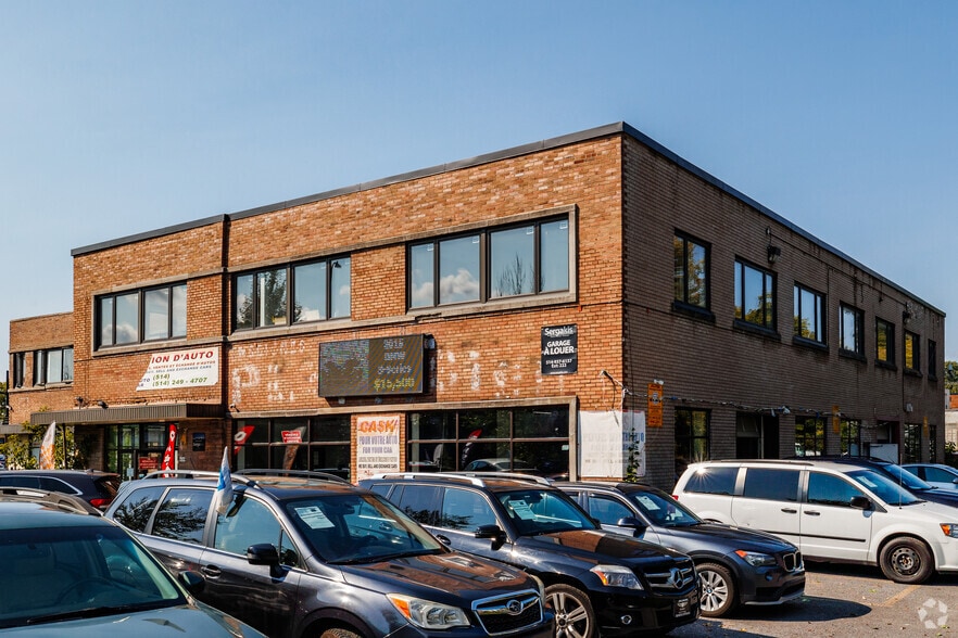 6265-6277 Rue Saint-Jacques, Montréal, QC à louer - Photo du bâtiment - Image 2 de 5