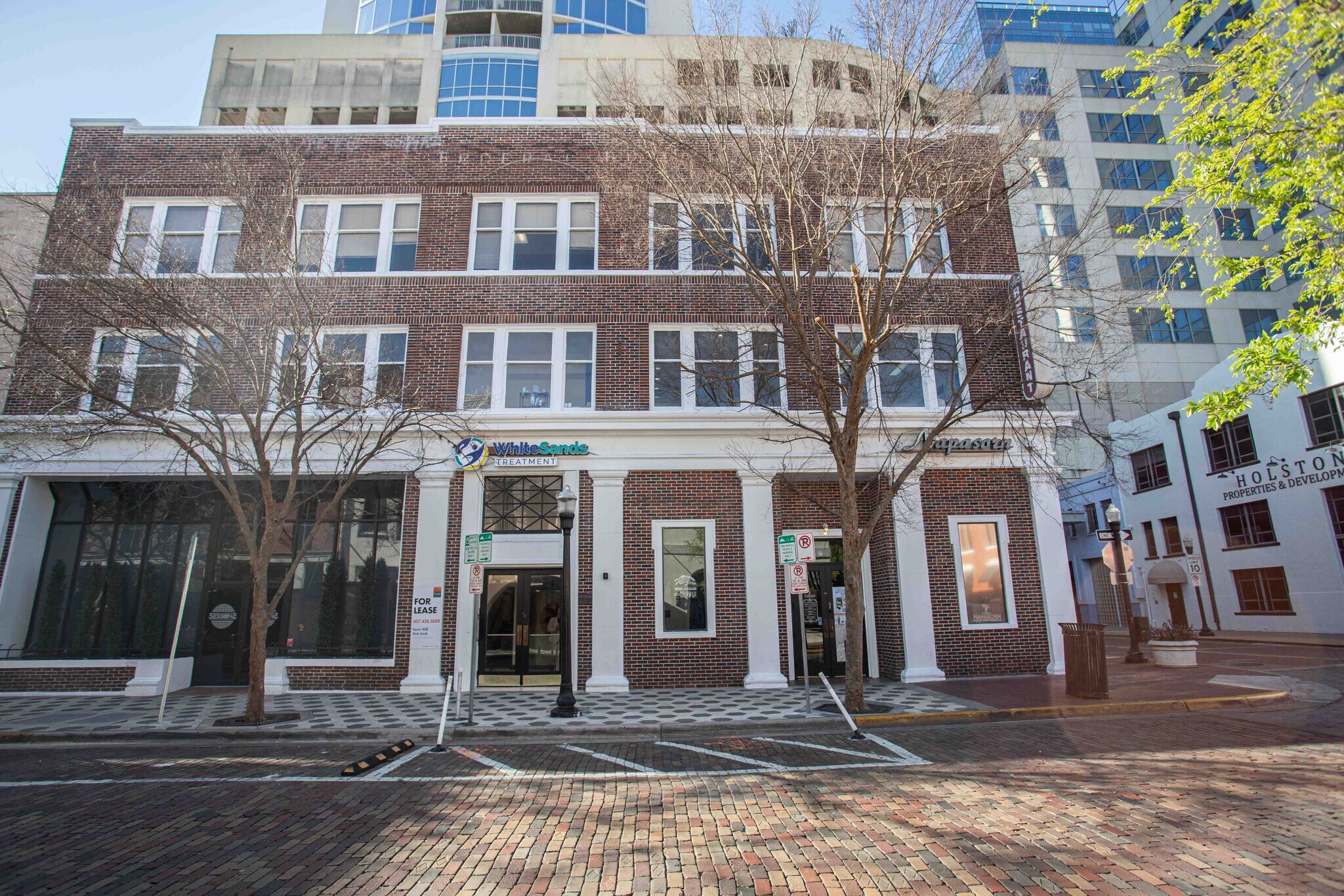 56 E Pine St, Orlando, FL for lease Primary Photo- Image 1 of 17