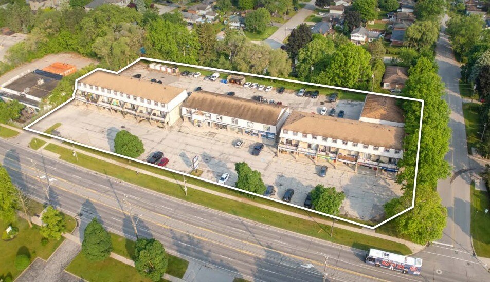 175-195 Plains Rd E, Burlington, ON à vendre Photo principale- Image 1 de 1