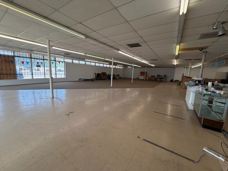 800 N Fillmore St, Amarillo, TX for lease - Interior Photo - Image 3 of 9