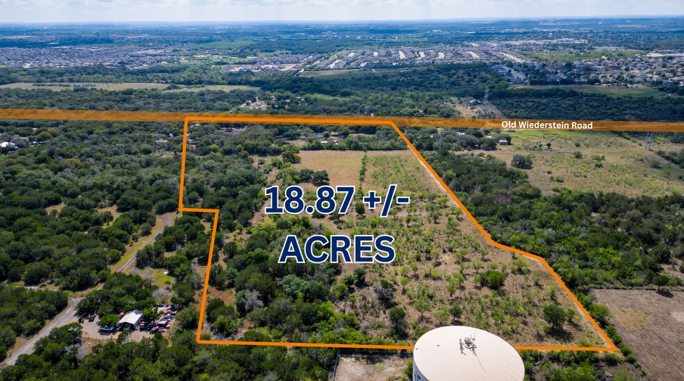 19018 Old Wiederstein Rd, Schertz, TX à vendre - Photo du bâtiment - Image 2 de 6