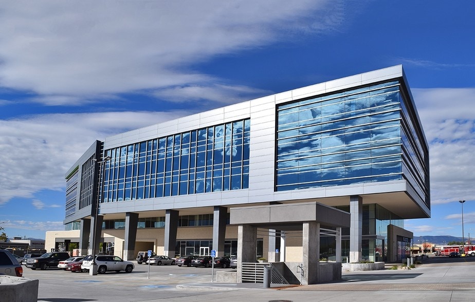 545 E University Pky, Orem, UT for lease - Building Photo - Image 3 of 39