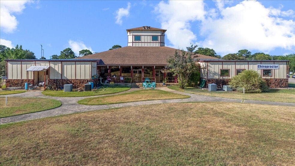 141 Tahitian Dr, Bastrop, TX for sale - Building Photo - Image 3 of 24