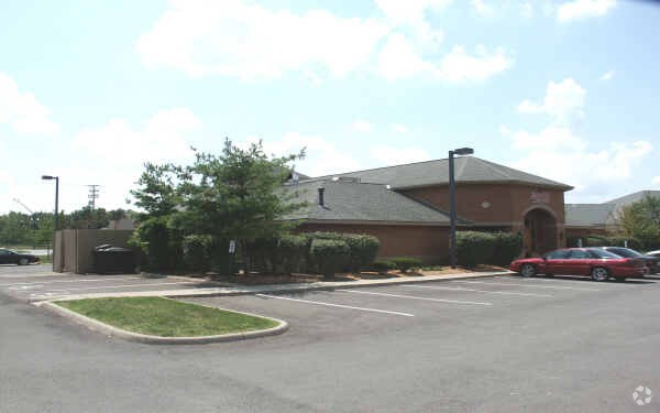 550 Officenter Pl, Gahanna, OH à vendre - Photo du bâtiment - Image 2 de 5