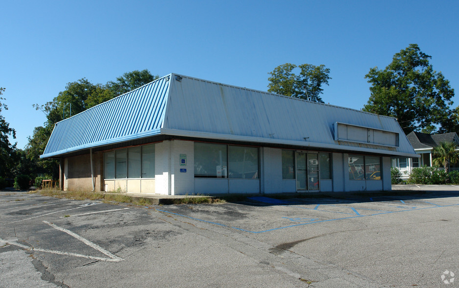 2808 Market St, Wilmington, NC for lease - Primary Photo - Image 1 of 6