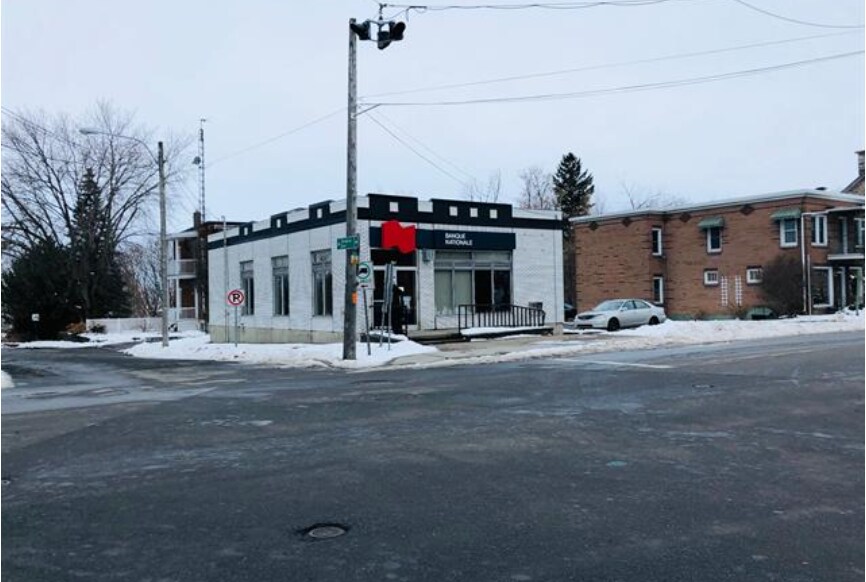 224 Rue Notre-Dame, St-Pie, QC for sale Primary Photo- Image 1 of 1