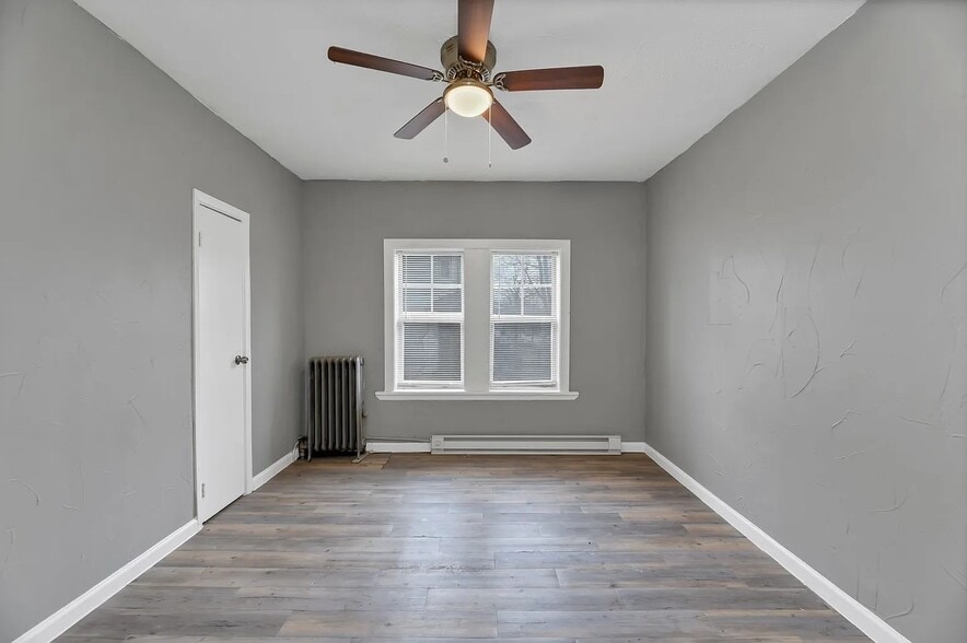 11100-11106 Detroit Ave, Cleveland, OH à vendre - Photo du bâtiment - Image 2 de 20