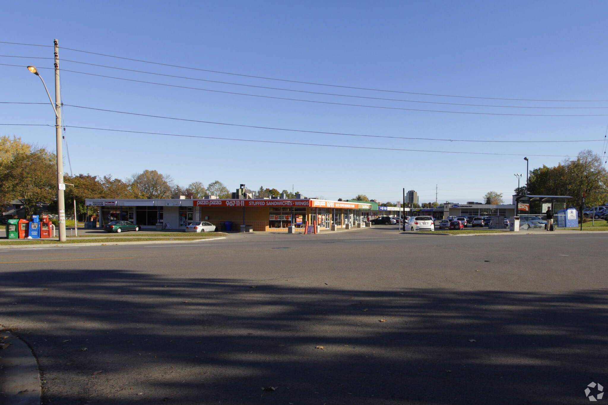 1375 Southdown Rd, Mississauga, ON à vendre Photo principale- Image 1 de 1