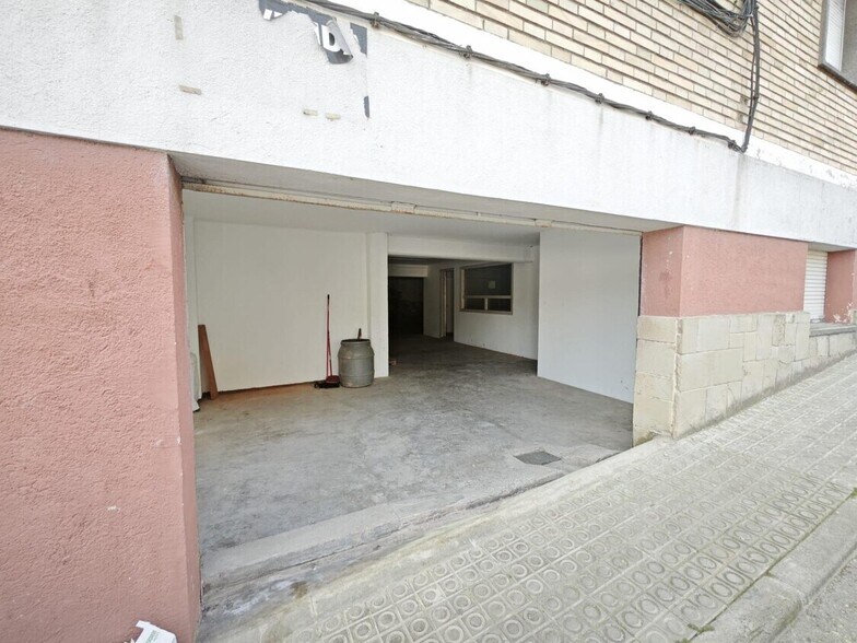 Multifamily in Avinyó, Barcelona for sale - Building Photo - Image 1 of 1