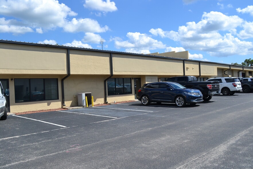 40351 US Highway 19 N, Tarpon Springs, FL for lease - Building Photo - Image 1 of 5