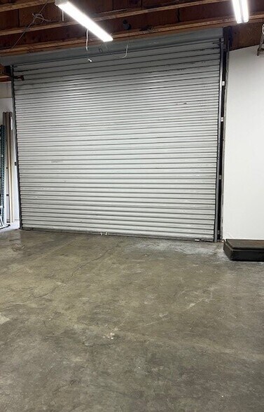 90 Spruce Ave, South San Francisco, CA à louer - Photo intérieure - Image 3 de 29