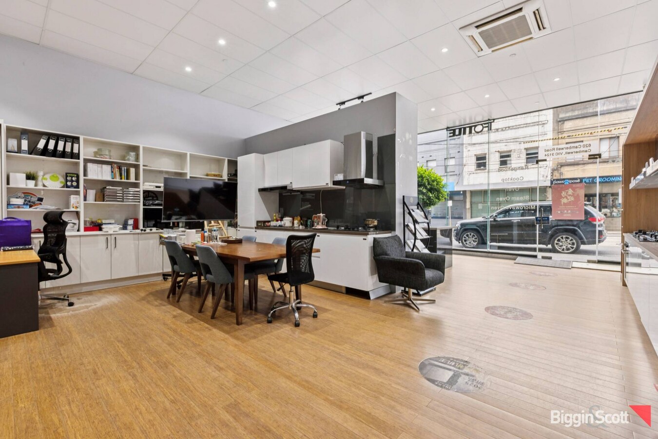 1101 Toorak Rd, Camberwell, VIC 3124 - Unit 620 - - Interior Photo - Image 2 of 4