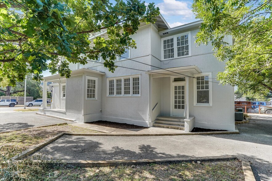 1010 Rio Grande St, Austin, TX à vendre - Photo du bâtiment - Image 3 de 24