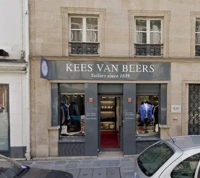 Retail in Paris for lease Building Photo- Image 1 of 3