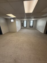 122 N Court St, Marysville, OH for lease Interior Photo- Image 2 of 3