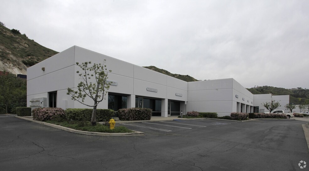 22445 E La Palma Ave, Yorba Linda, CA for lease - Building Photo - Image 2 of 2