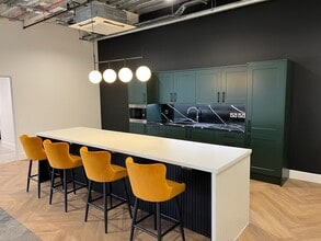 Vaughan Way, Leicester for lease Interior Photo- Image 2 of 9