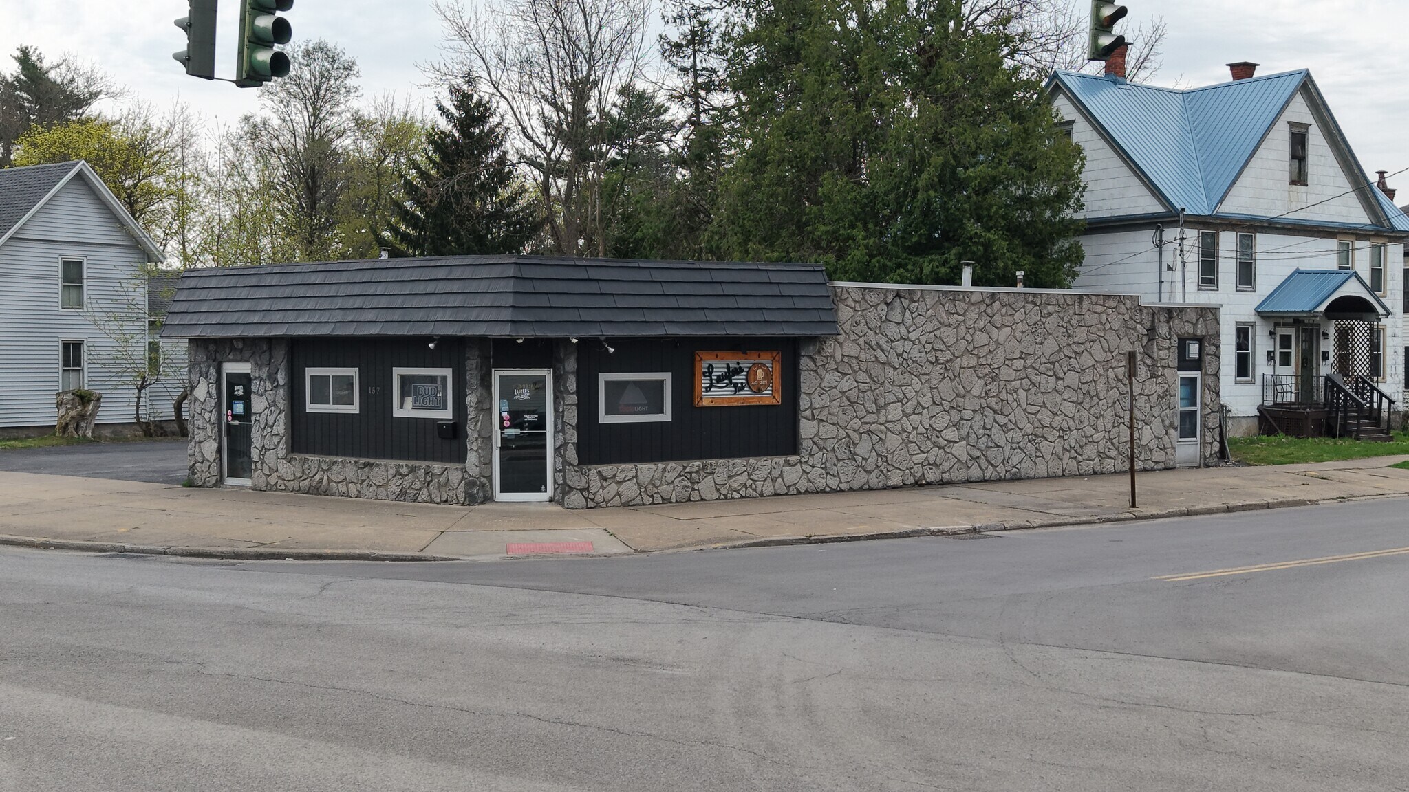 157 Whitesboro St, Yorkville, NY for sale Building Photo- Image 1 of 31