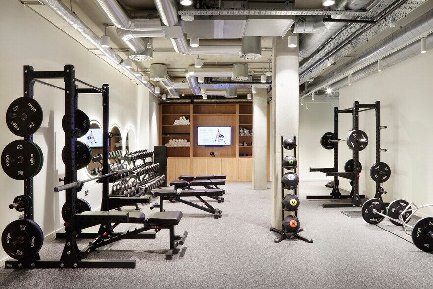 185-186 Shoreditch High St, Londres à louer - Photo du bâtiment - Image 3 de 12