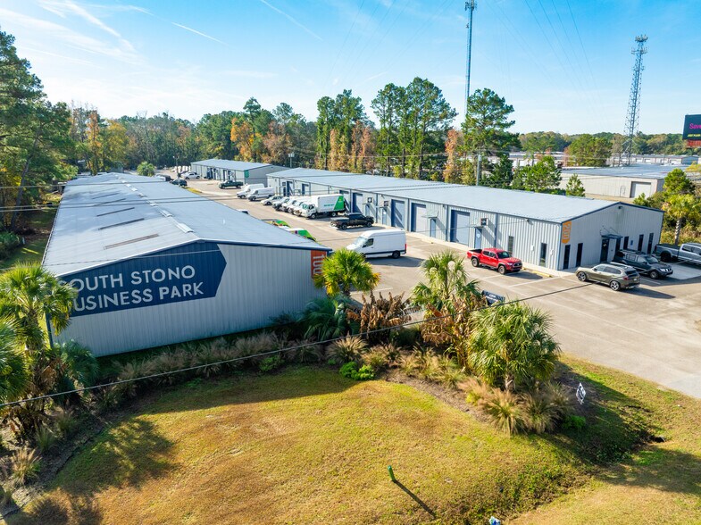 4509 Savannah Hwy, Ravenel, SC à louer - Photo du bâtiment - Image 3 de 21
