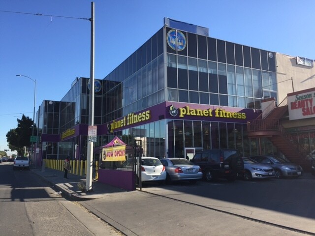 1000 E Washington Blvd, Los Angeles, CA for lease - Building Photo - Image 2 of 5