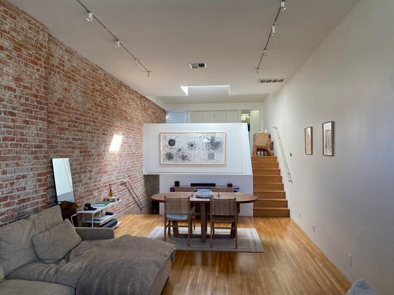 1312-1318 Pacific Ave, Venice, CA for lease - Building Photo - Image 3 of 9