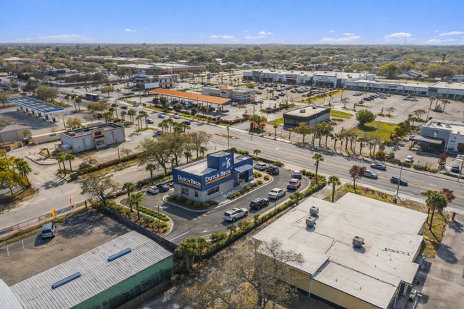 Plus de détails pour 2050 S US Highway 1, Fort Pierce, FL - Commerce de détail à vendre