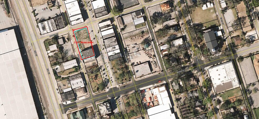 1317 Newcastle St, Brunswick, GA à vendre - Photo du bâtiment - Image 3 de 17