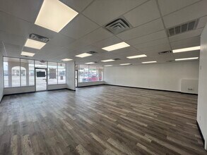 4030-4330 SE 29th St, Oklahoma City, OK for lease Interior Photo- Image 2 of 3