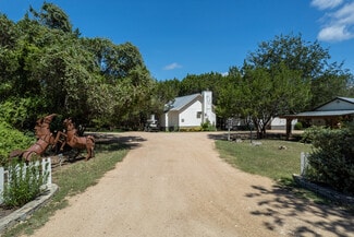 Plus de détails pour 104 Scudder Ln, Wimberley, TX - Services hôteliers à vendre