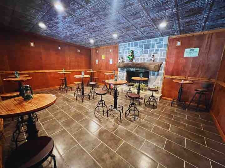 701 FM 1160, Louise, TX for sale - Interior Photo - Image 2 of 13