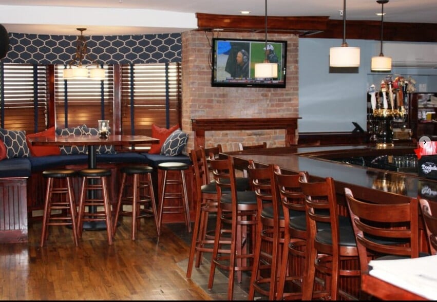 181 E Boston Post Rd, Mamaroneck, NY for lease - Building Photo - Image 3 of 7