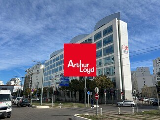 Plus de détails pour Boulevard De Dunkerque, Marseille - Bureau à louer