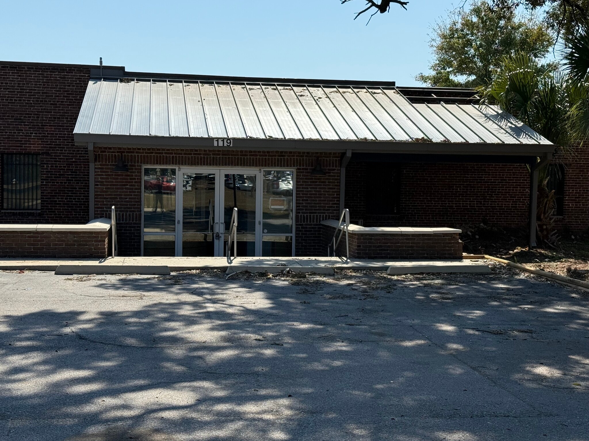 119 Gregory St, Pensacola, FL à louer Photo principale- Image 1 de 7