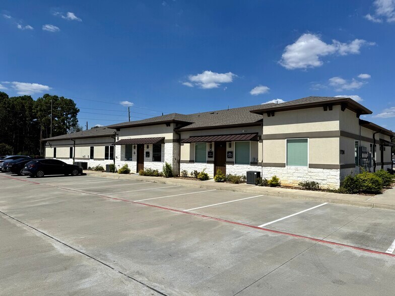 17134 N Eldridge Pkwy, Tomball, TX à louer - Photo du bâtiment - Image 3 de 20