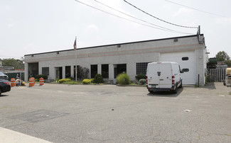 Plus de détails pour 136 Gazza Blvd, Farmingdale, NY - Industriel à vendre