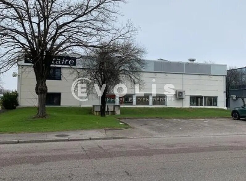 5 Rue Du Mont-Blanc, Corbas for lease - Building Photo - Image 2 of 10