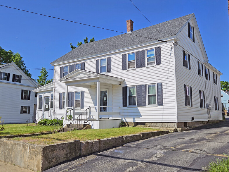 211 Main St, Somersworth, NH à vendre - Photo du bâtiment - Image 1 de 1