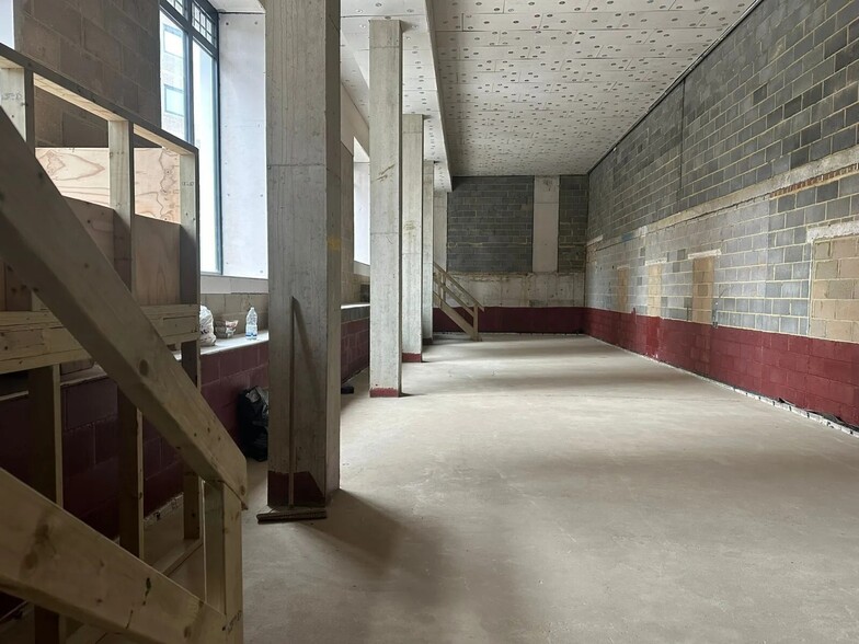 22-42 Gordon St, Luton for lease - Building Photo - Image 2 of 3