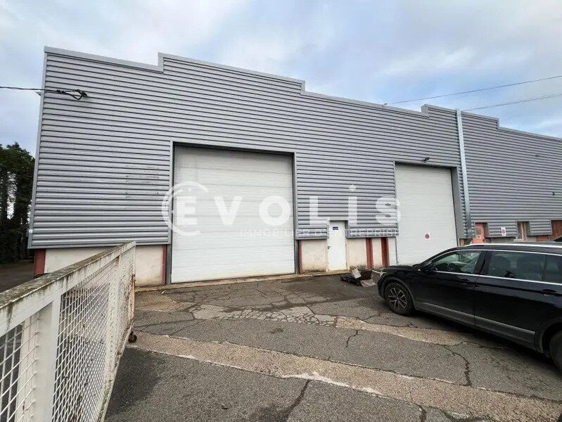 Flex in Jassans-Riottier for sale Building Photo- Image 1 of 7